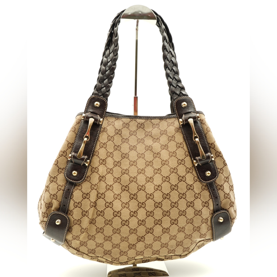 J41gucci Gg Canvas Pelham Tote Bag.